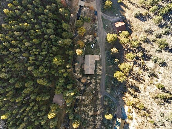 3rd image of 1035 Streamside Dr