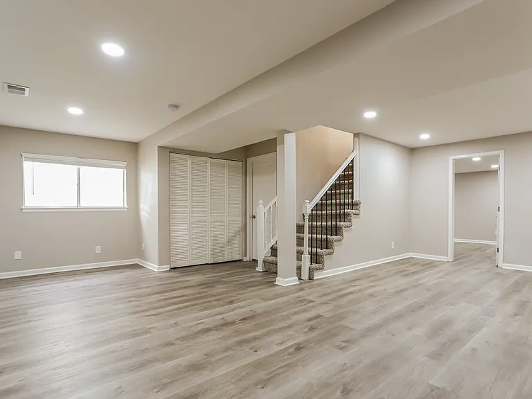 19690 E Bates Dr — Photo 16