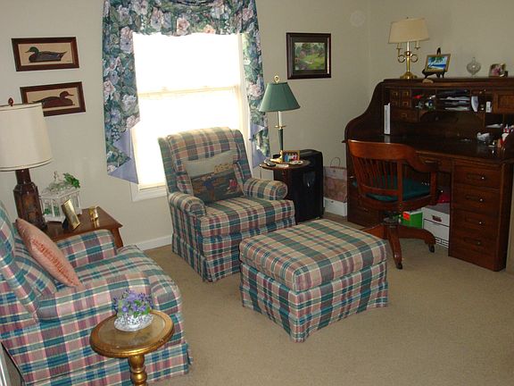 5th image of 4525 Stonegate Dr
