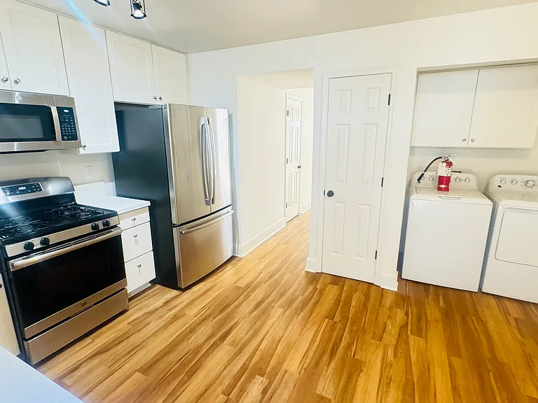 3945 Pheasant Dr #2 — Photo 7