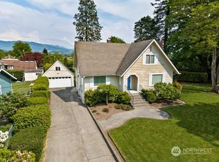 1393 Florence St, Enumclaw, WA 98022