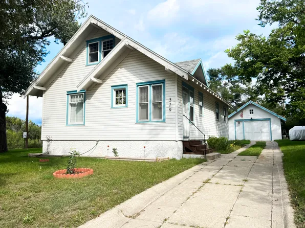 329 N Maverick St, Gordon, NE 69343