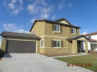 828 Bogey Dr, Beaumont, CA 92223