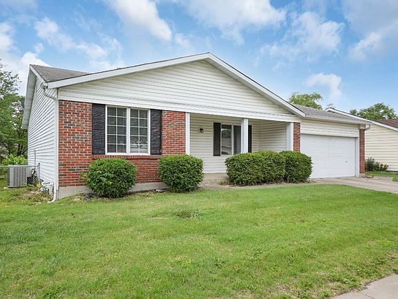 2nd image of 15593 Fox Plains Dr