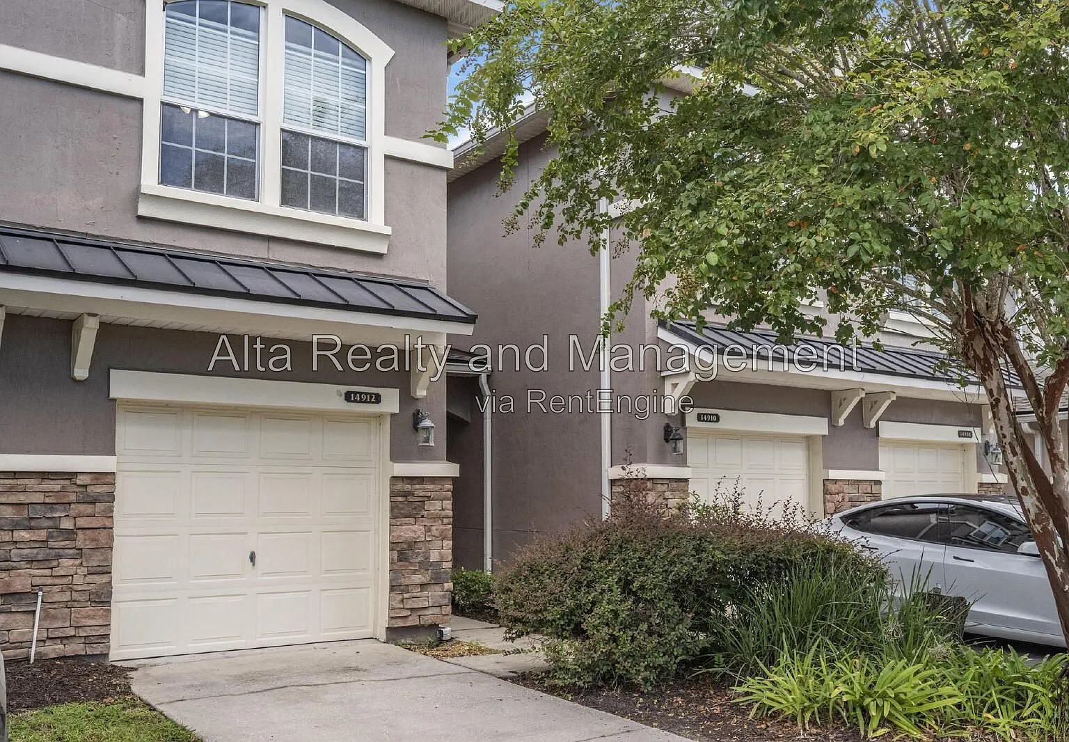 2 bed, 2.5 bath, 1412 sqft, $1,800 — Photo 1