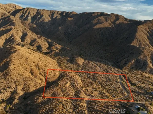 49680 Oskar Ln, Morongo Valley, CA 92256