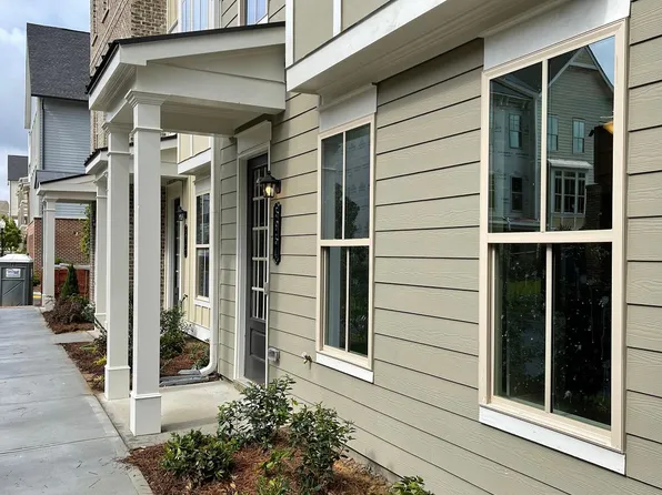 505 Peachtree St W, Norcross, GA 30071