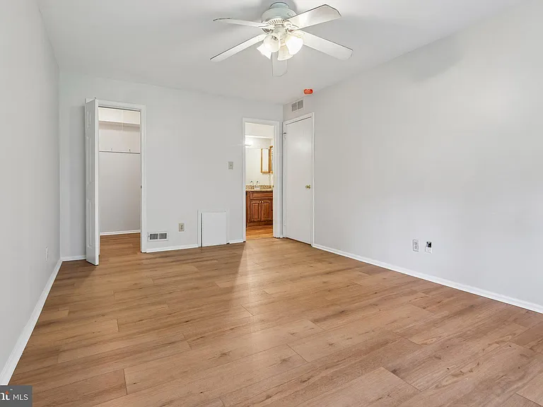 203 Sedgefield Dr #A — Photo 14