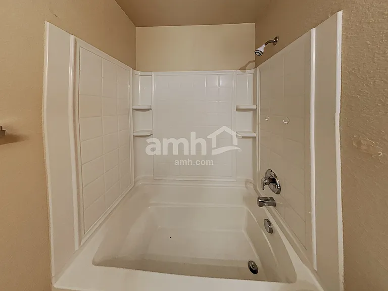 866 Fannin Dr — Photo 18