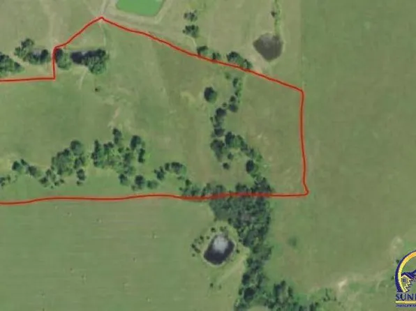 929 Juneberry Rd SW, Burlington, KS 66839