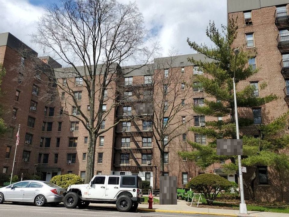 2nd image of 11230 Northern Blvd