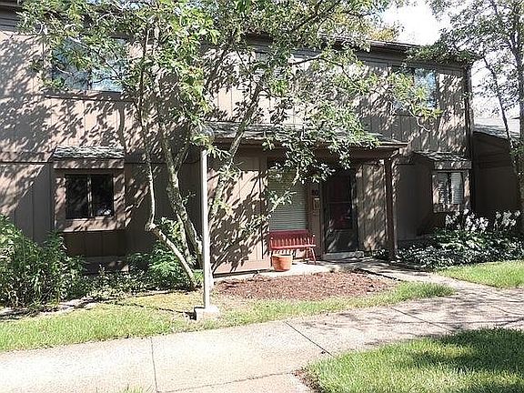 2nd image of 500 Laketower Dr Unit 80