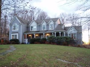 19 Heritage Ct, Randolph, NJ 07869