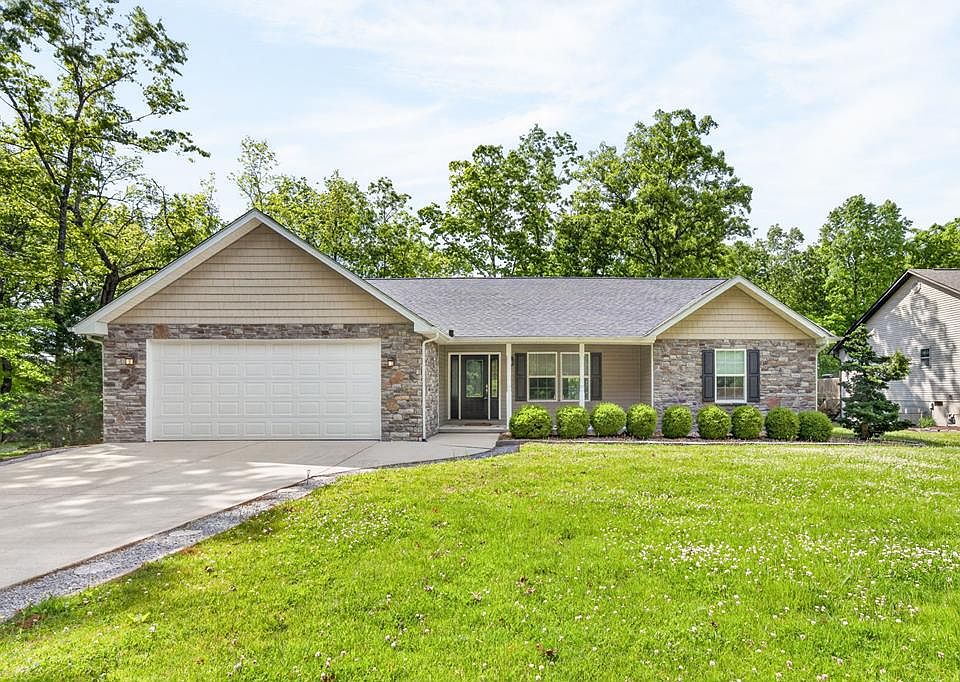1st image of 188 Satsuma Dr