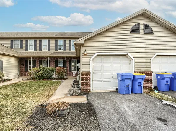 15 Ashburg Dr, Mechanicsburg, PA 17050