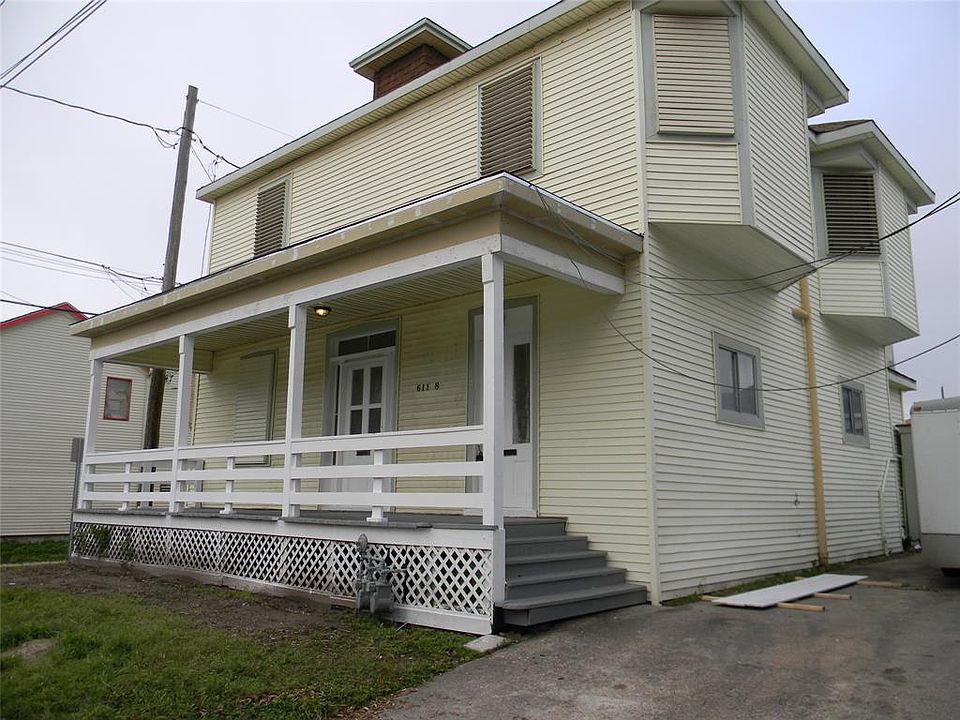 1st image of 611 Saint Marys Blvd
