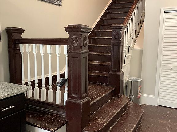 2nd image of 2204 W Grace St APT 2A