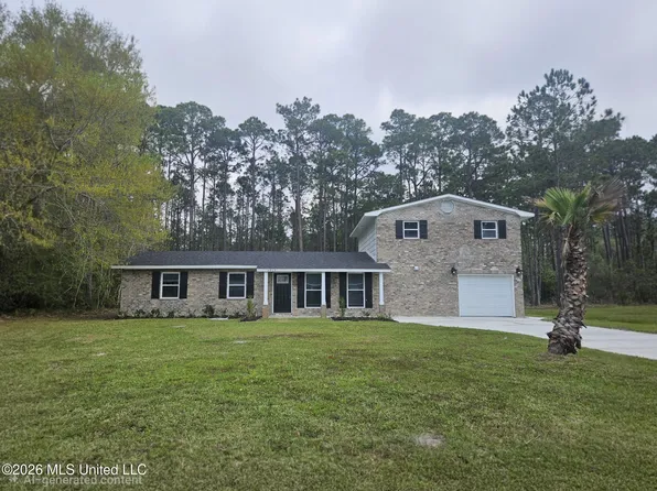 3517 Raintree Dr, Gautier, MS 39553