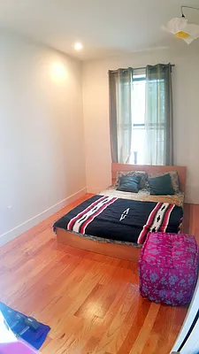 Rented by Uptown Flats LLC | media 10