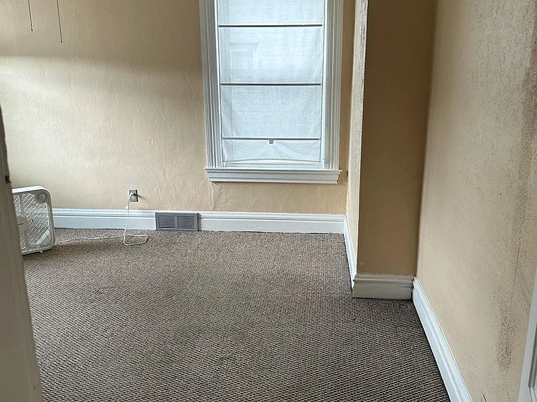 5 Denmarsh St #2 — Photo 5