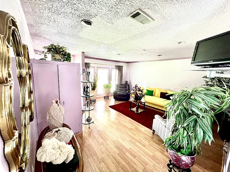 3111 Windy Royal Dr — Photo 3