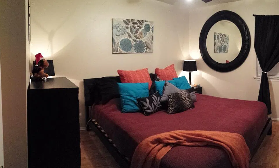 Master fits a king size bed
