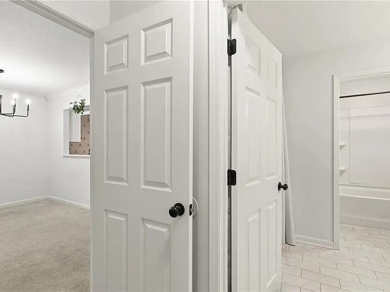 24307 Plantation Dr NE — Photo 24