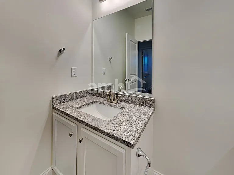 5180 Hudson Valley Dr — Photo 16