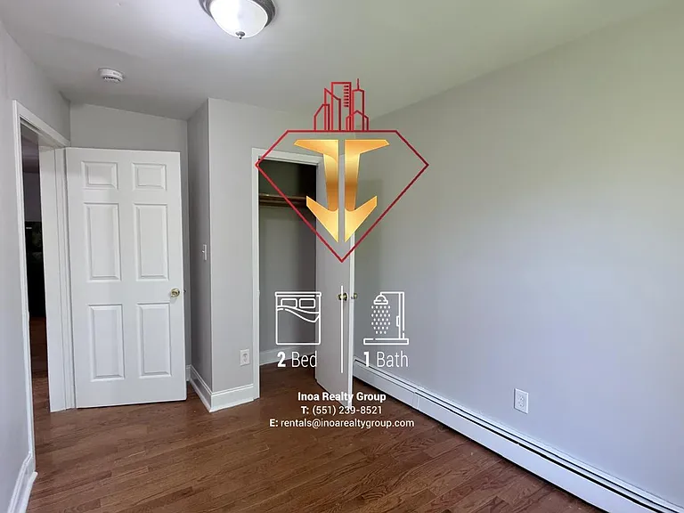 205-207 Monticello Ave #6 — Photo 7