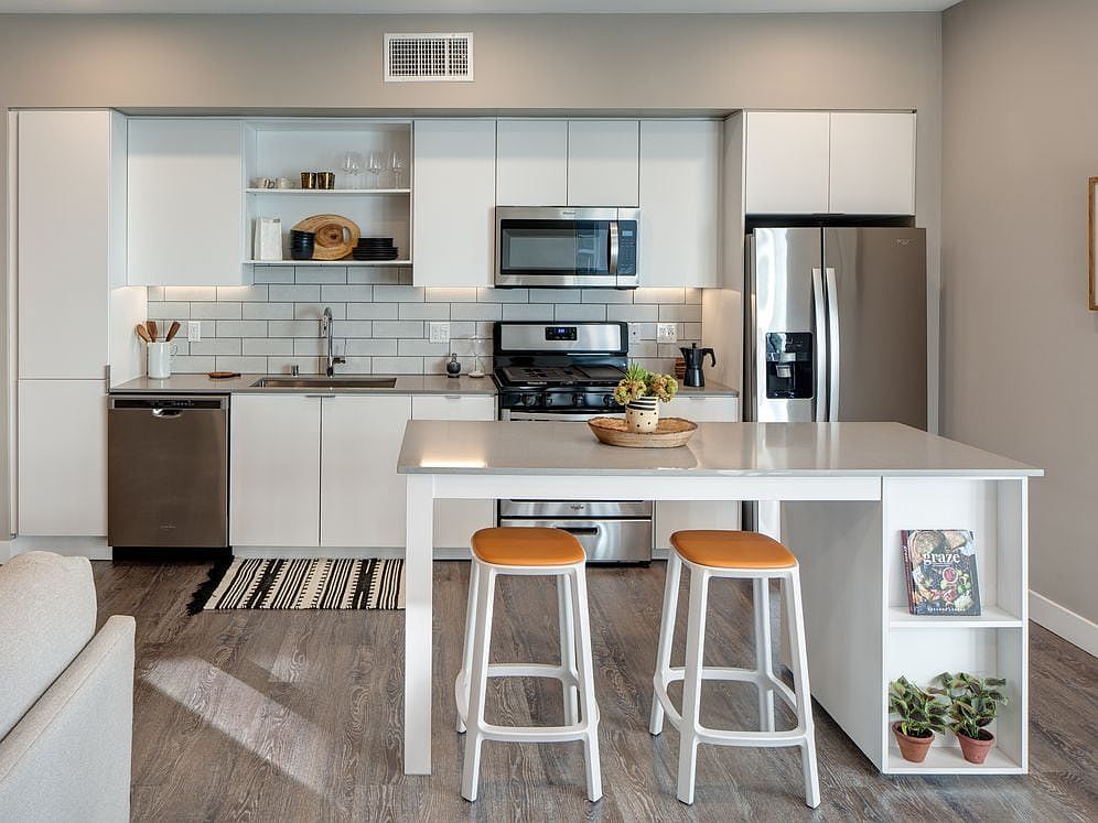 6677 Santa Monica Blvd S2512572, Los Angeles, CA 90038 Zillow