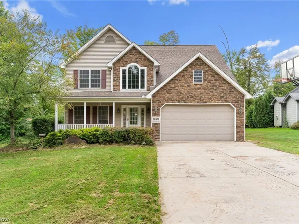 649 Cedar Dr, Cortland, OH 44410