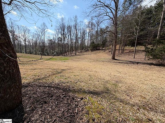 5th image of 111 River Ridge Dr