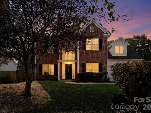 3026 Viola Ln, Monroe, NC 28110