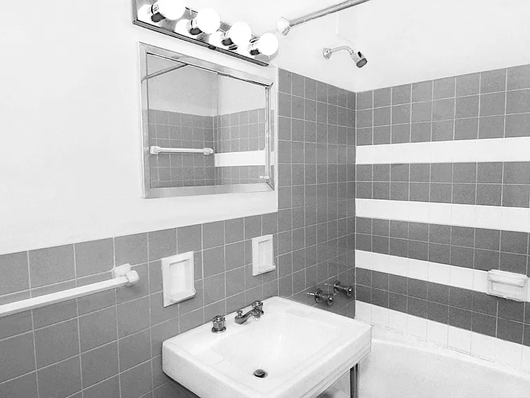 230 E 79th St #16C — Photo 9