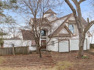 6502 S Ridge Rd, Willowbrook, IL 60527