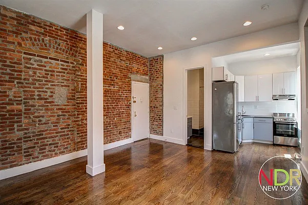 Rented by Next Door Realty NYC | media 17