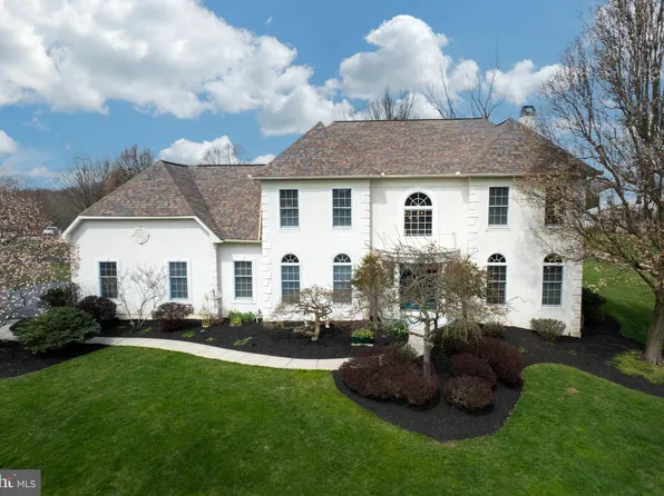 937 Evan Dr, Downingtown, PA 19335