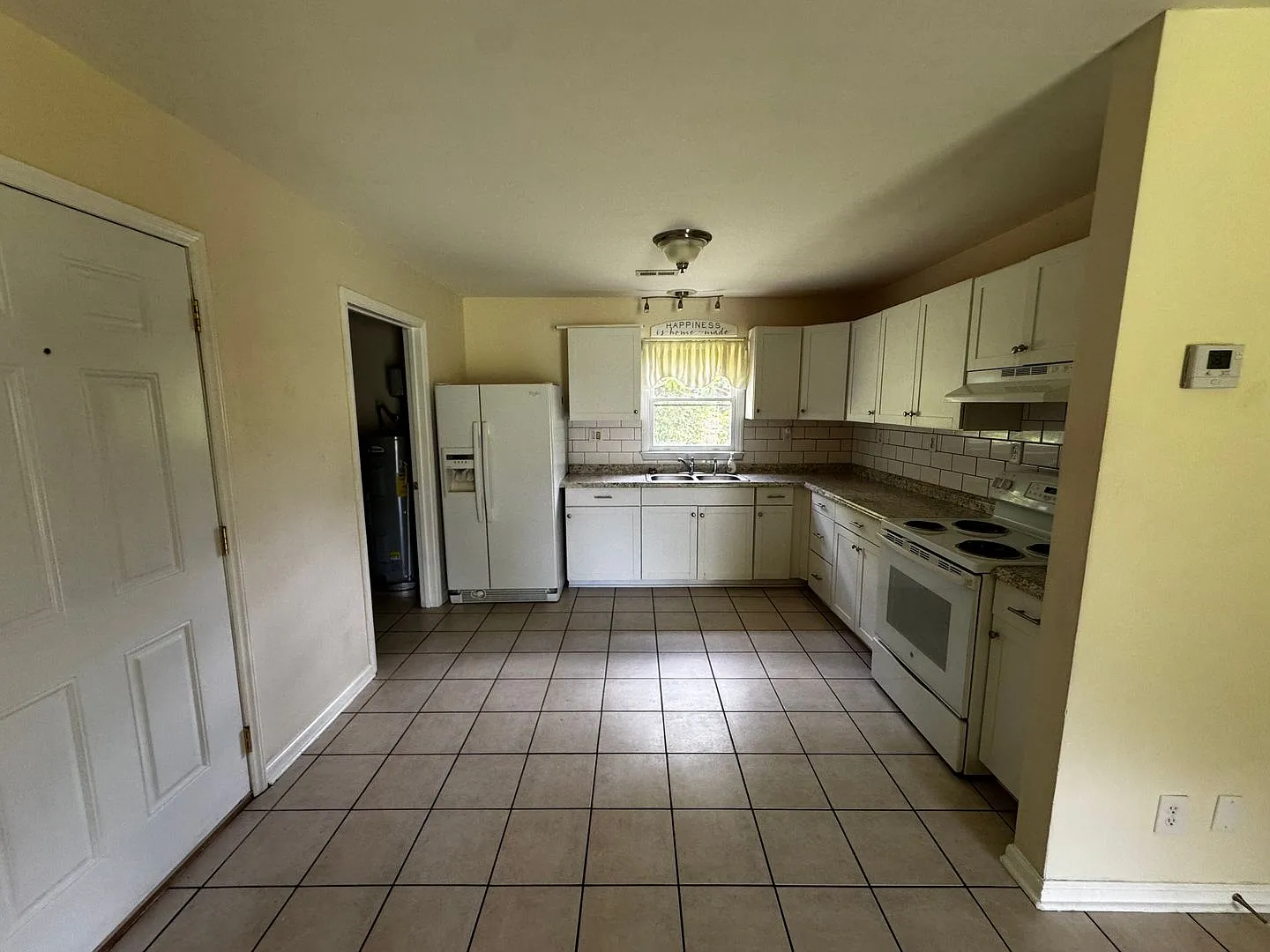 2115 Cameo Drive — Photo 4