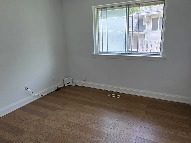121 Trayborn Dr #MAIN — Photo 14