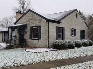 7 W Overmyer Blvd, Winchester, IN 47394
