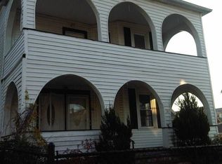 36 Sumter St, Providence, RI 02907