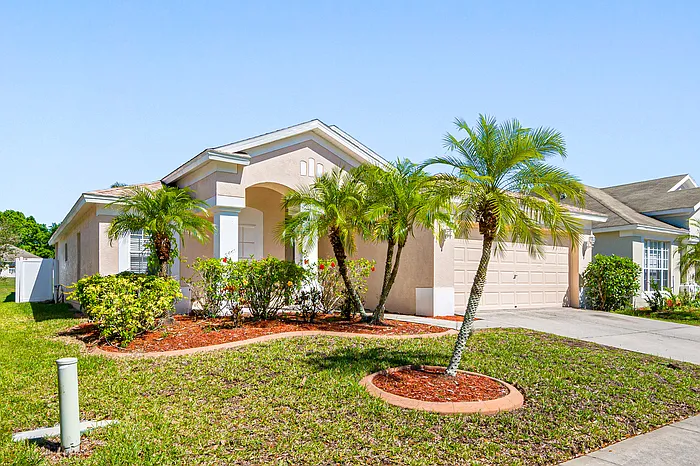 12915 Early Run Ln — Photo 1