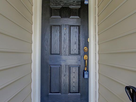 3rd image of 4517 Billingham St
