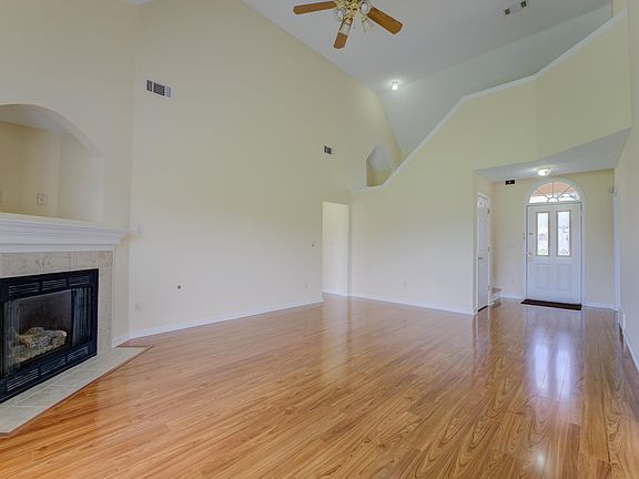 5th image of 4897 Lanlee Dr