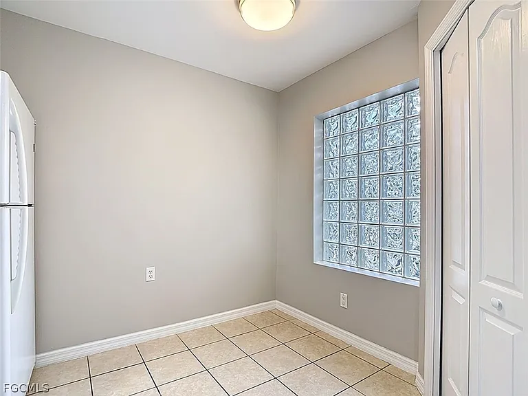 12151 Summergate Cir #R101 — Photo 7