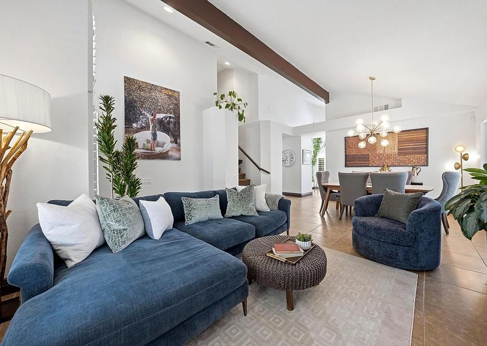 1st image of 49070 Balada Ct