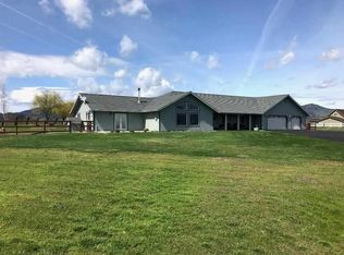 233 Montair Dr, Montague, CA