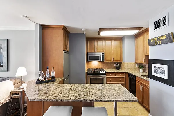 Sold by Compass | media 4