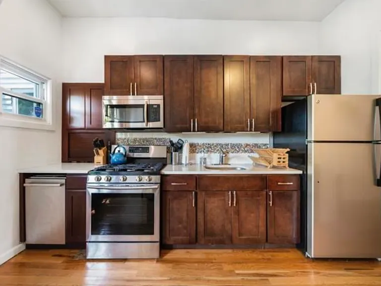65 Atlantic St #2 — Photo 1