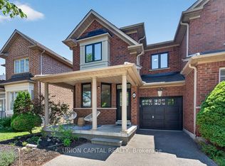 61 Hillmount Rd, Markham, ON L6C2J2